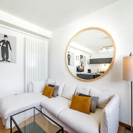 Large Standing Bellecour Apartment *